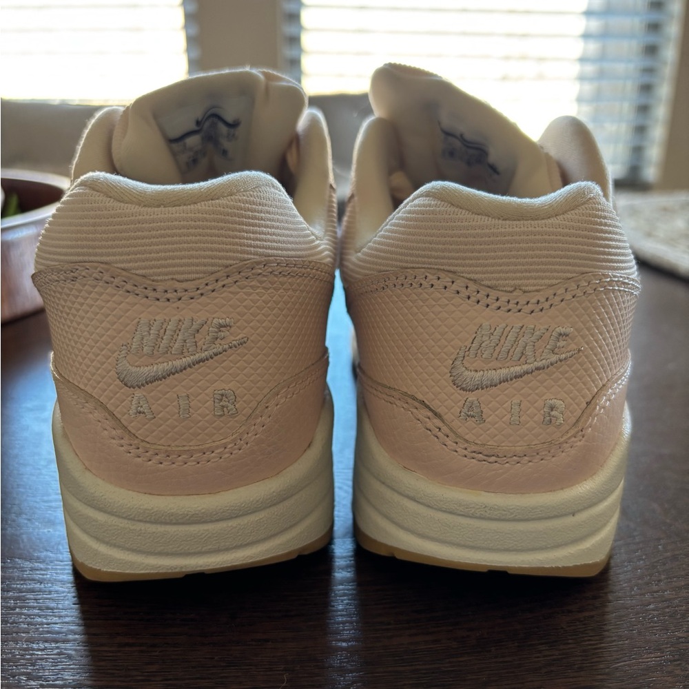 Nike Women’s Athletic Shoes Pink with Black Swoosh - Picture 3 of 5